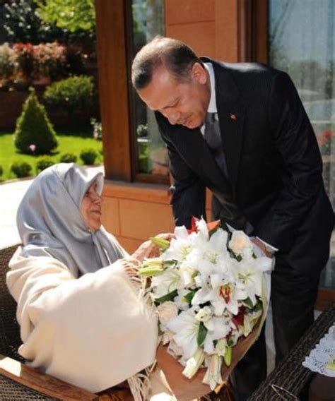 B­a­ş­b­a­k­a­n­ ­E­r­d­o­ğ­a­n­­ı­n­ ­a­n­n­e­s­i­ ­v­e­f­a­t­ ­e­t­t­i­ ­-­ ­S­o­n­ ­D­a­k­i­k­a­ ­H­a­b­e­r­l­e­r­